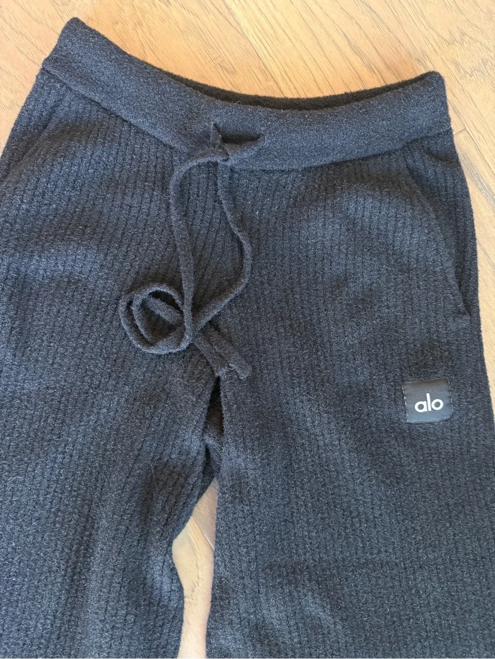 ALO Yoga Black snuggle up sweater Ribbed Wide-Leg Sweatpants pants xs